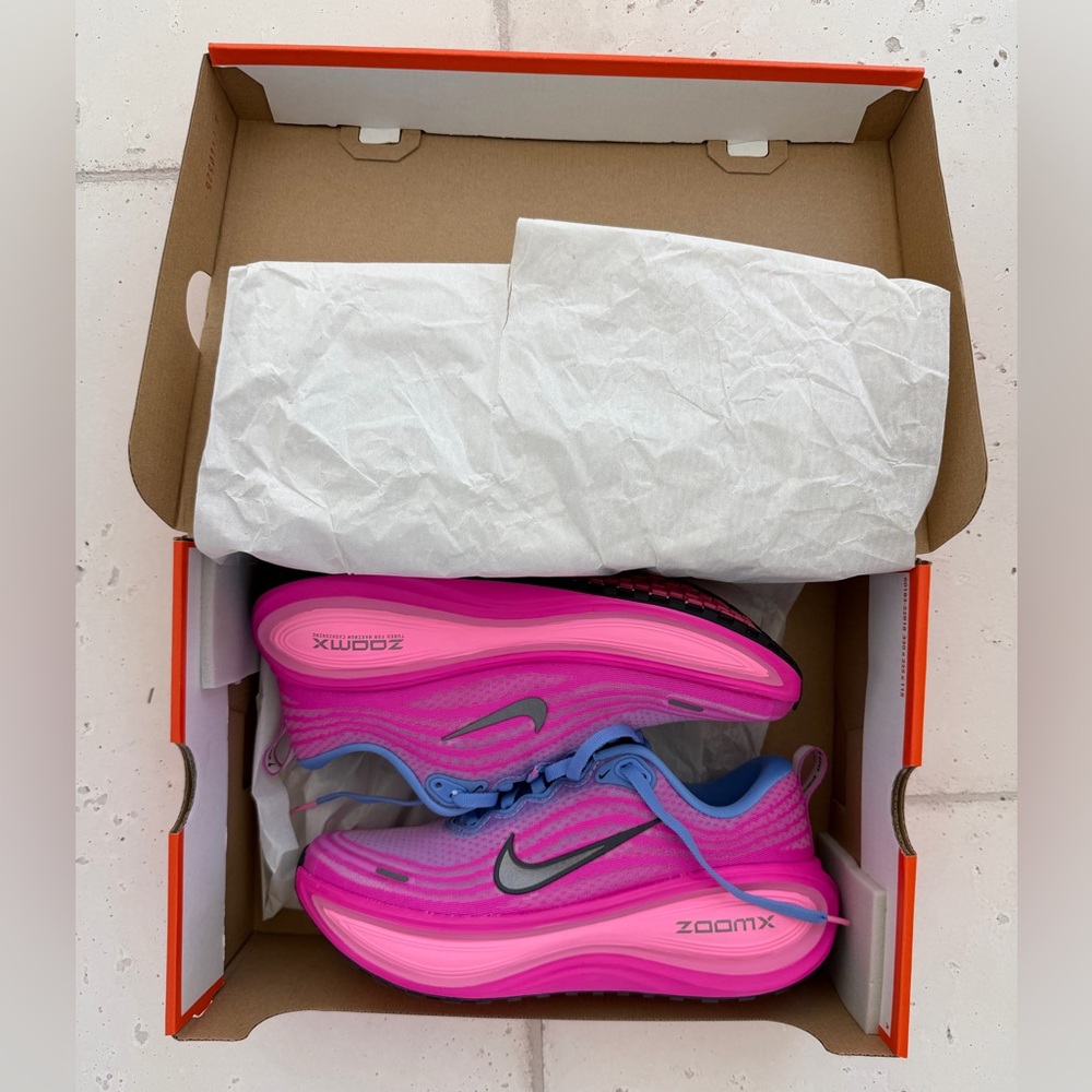 Nike Wmns Vomero Plus 'Royal Pulse Fire Pink' - Picture 2 of 7